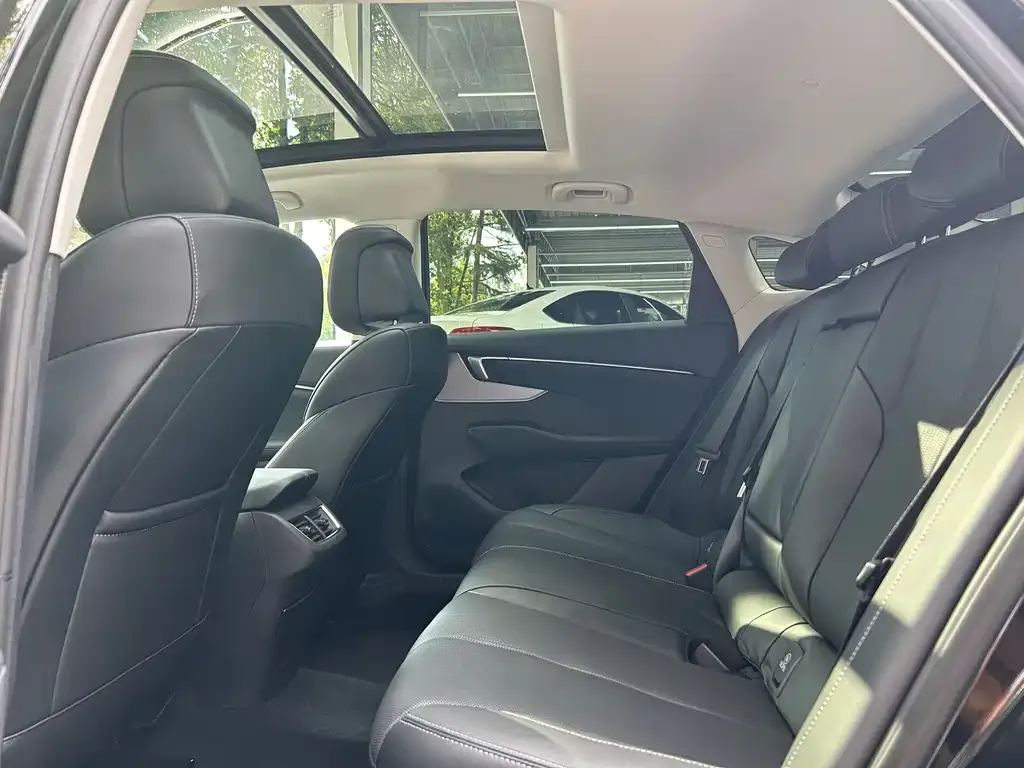 Buick LaCrosse 2025 из CN, фото 5