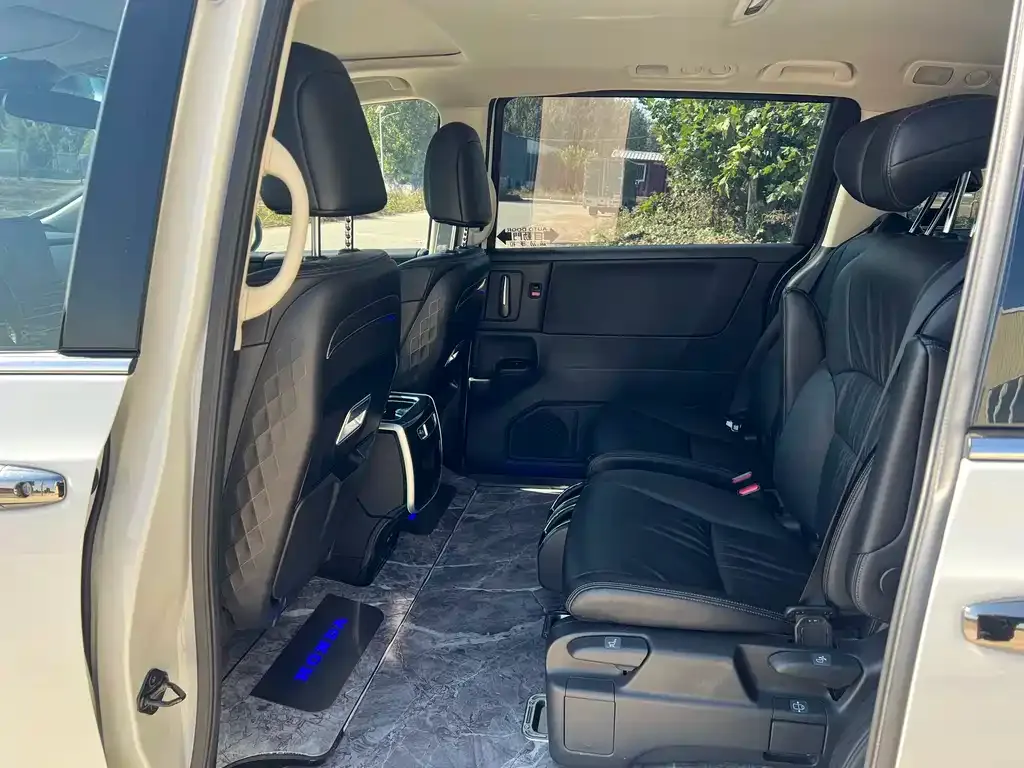 Honda Odyssey 2022 из CN, фото 7