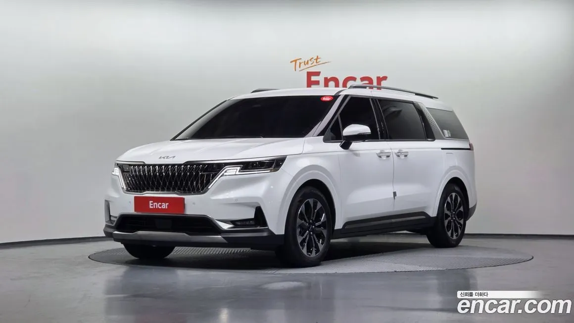 Kia Carnival 2023 из KR, фото 1