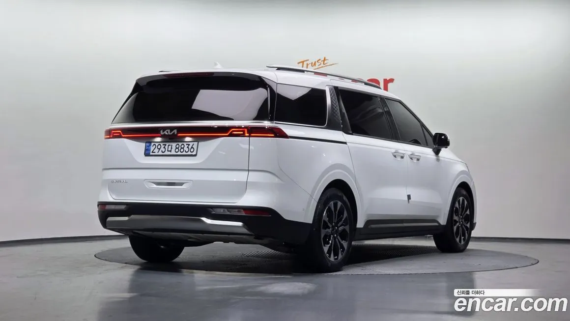 Kia Carnival 2023 из KR, фото 3
