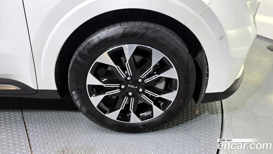 Kia Carnival 2023 из KR, фото 7