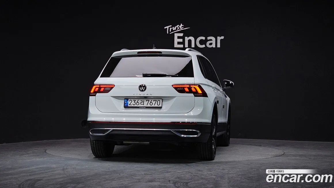 Volkswagen Tiguan — фото 2