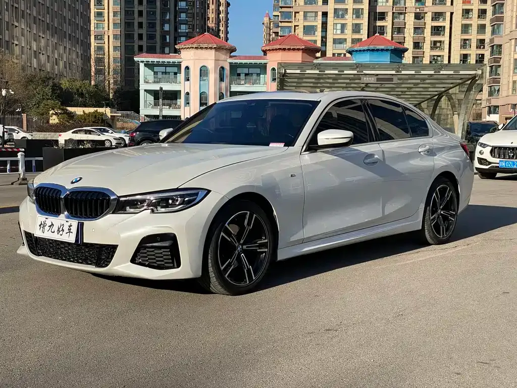 BMW 3 Series — фото 1