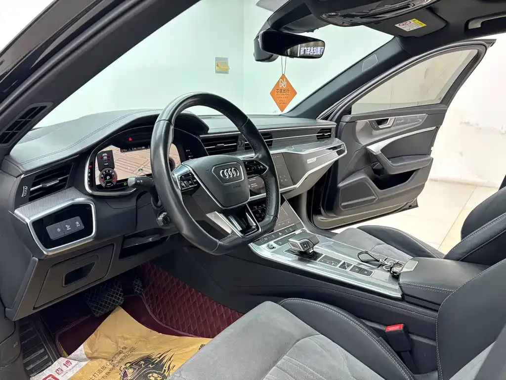 Audi A6L 2022 из CN, фото 10