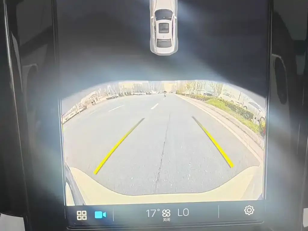 Volvo S60 2024 из CN, фото 8