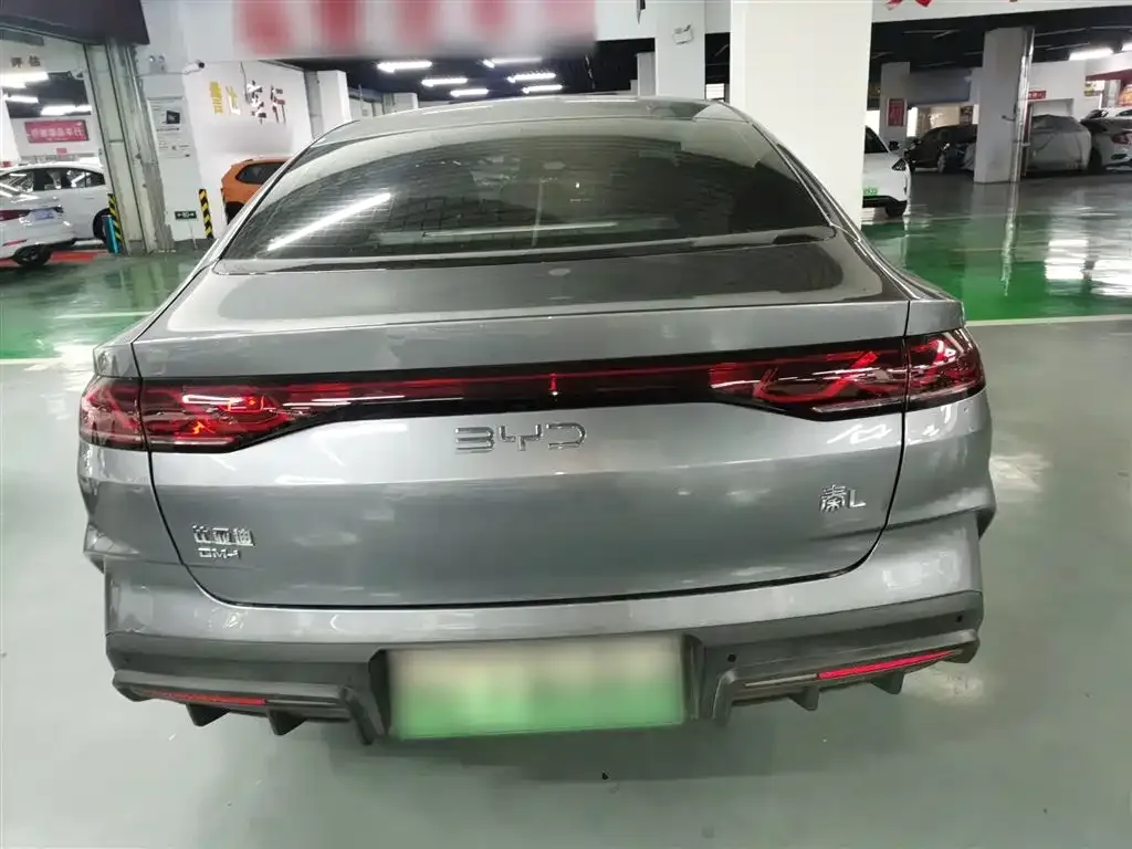 BYD Qin L — фото 10