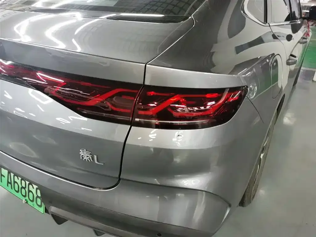 BYD Qin L — фото 7