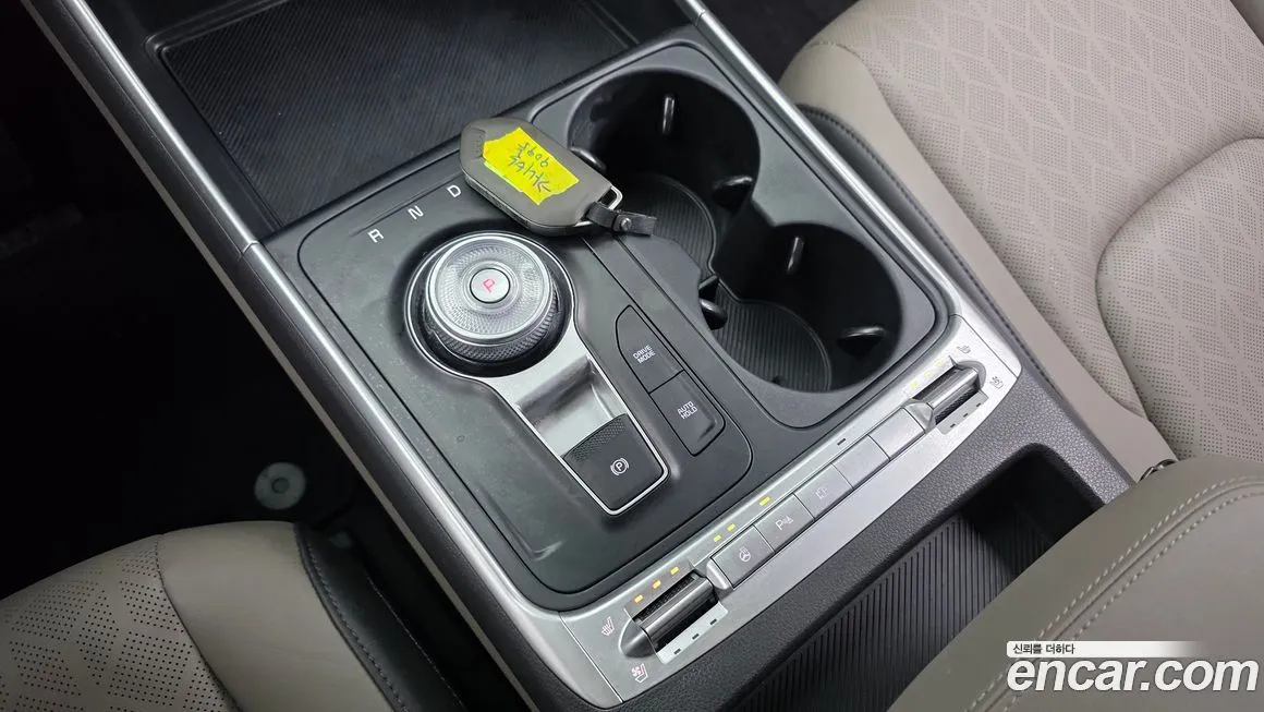Kia Carnival — фото 10