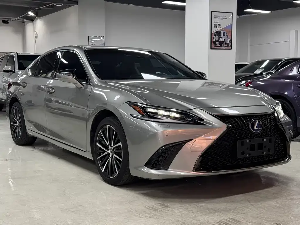 Lexus ES 2022 из CN, фото 10