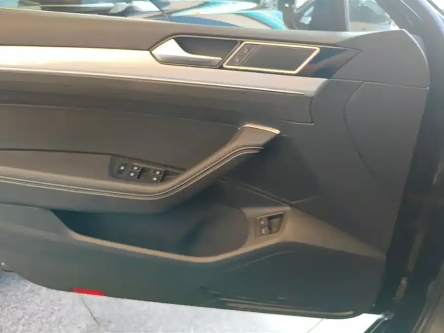 Volkswagen Magotan GTE PHEV 2022 из CN, фото 3