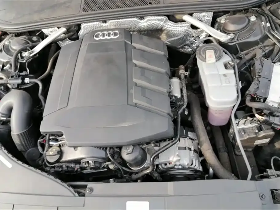 Audi A6L 2021 из CN, фото 6