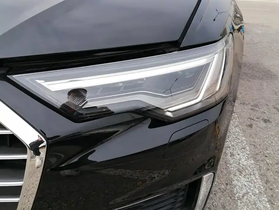 Audi A6L 2021 из CN, фото 4