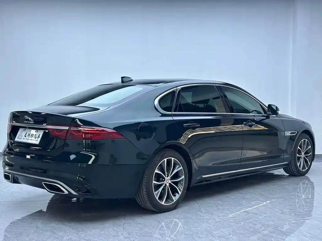 Jaguar XFL 2023 из CN, фото 5