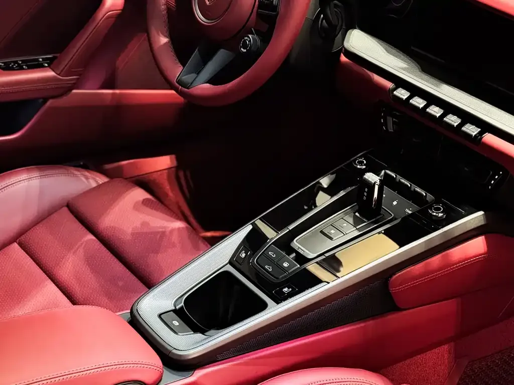 Porsche 911 2023 из CN, фото 6
