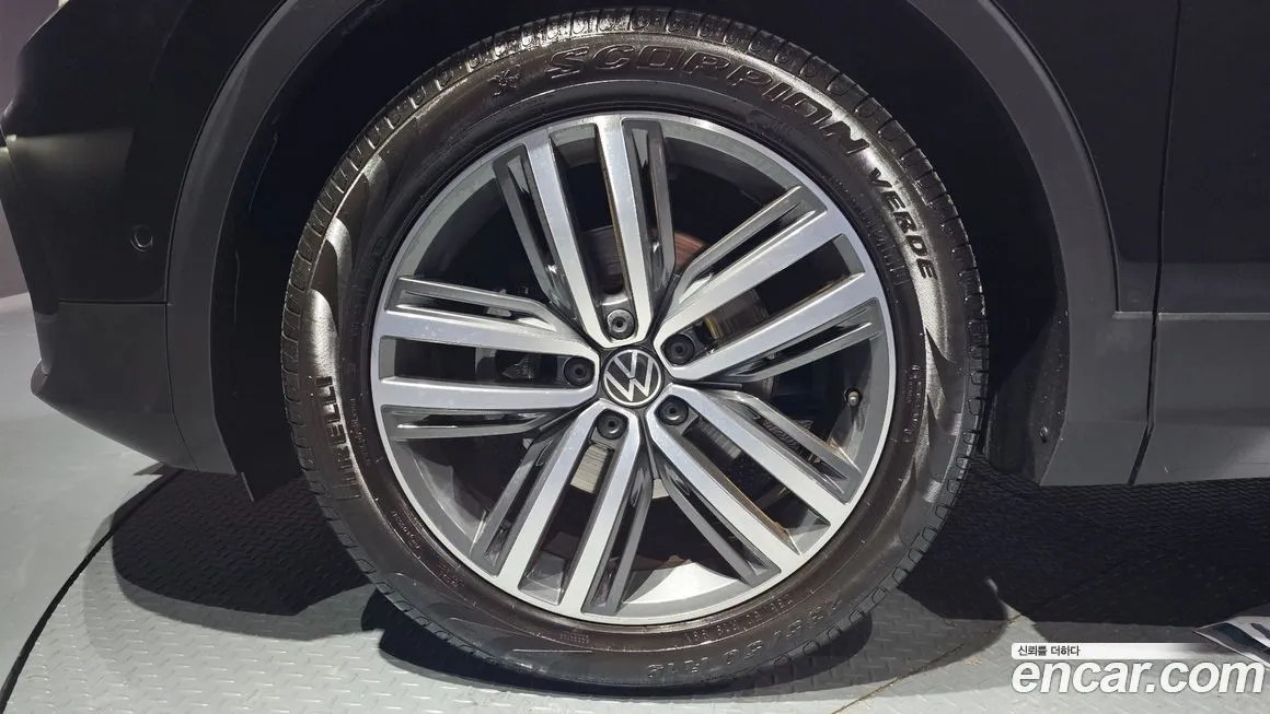 Volkswagen Tiguan 2022 из KR, фото 7