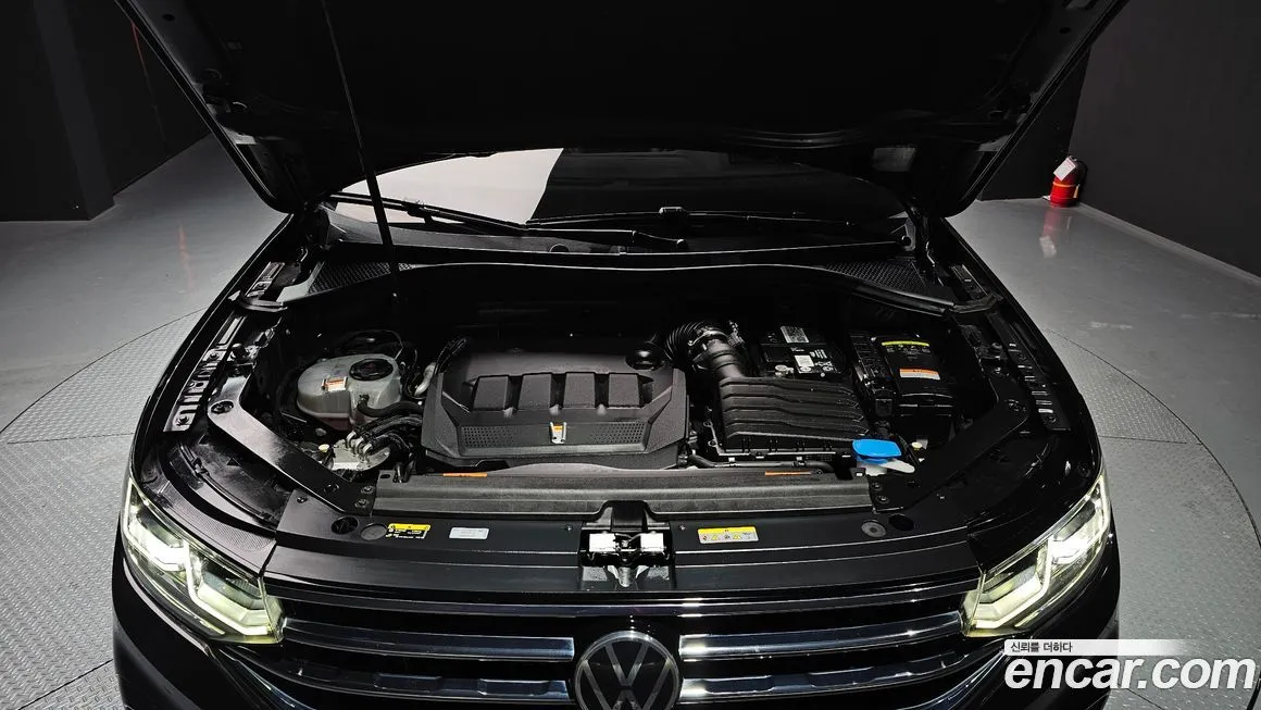 Volkswagen Tiguan 2022 из KR, фото 9