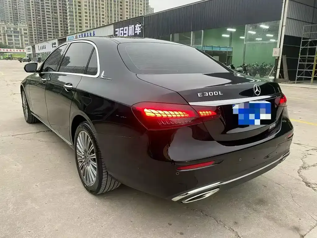 Mercedes-Benz E-Class 2023 из CN, фото 5