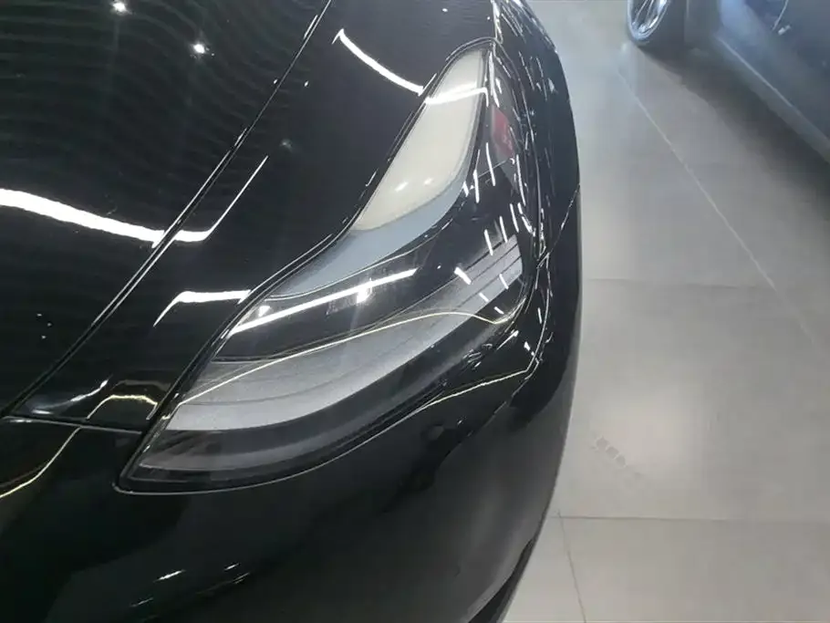 Tesla Model Y 2022 из CN, фото 2