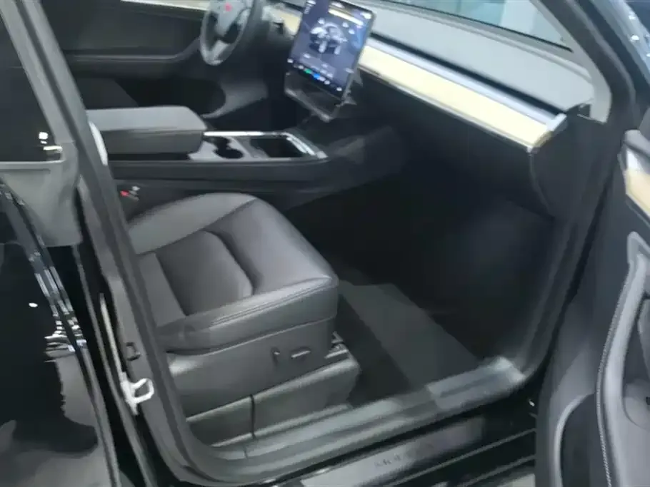 Tesla Model Y 2022 из CN, фото 9