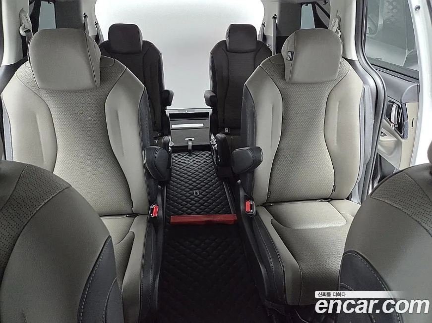 Kia Carnival 2025 из KR, фото 8
