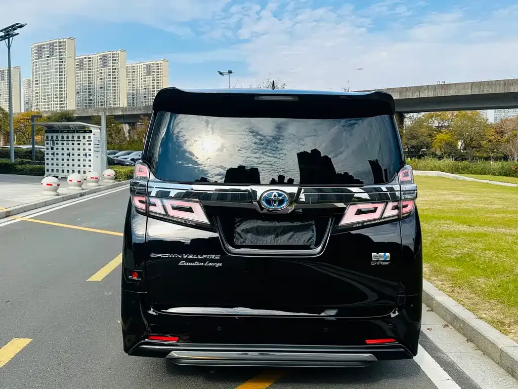 Toyota Vellfire 2022 из CN, фото 6