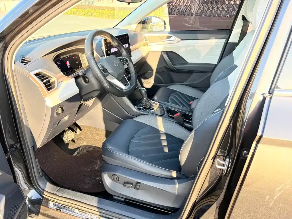 Volkswagen Tharu 2023 из CN, фото 3