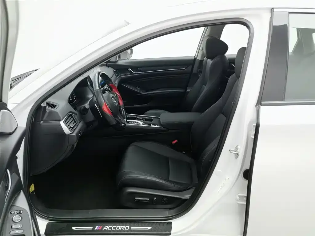 Honda Accord 2022 из CN, фото 10