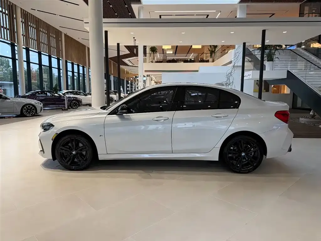BMW 1 Series — фото 9