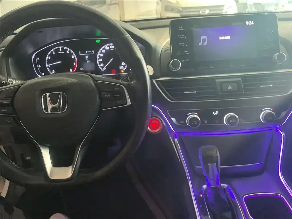 Honda Accord 2021 из CN, фото 10