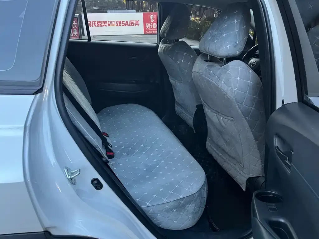 Toyota Frontlander 2022 из CN, фото 4