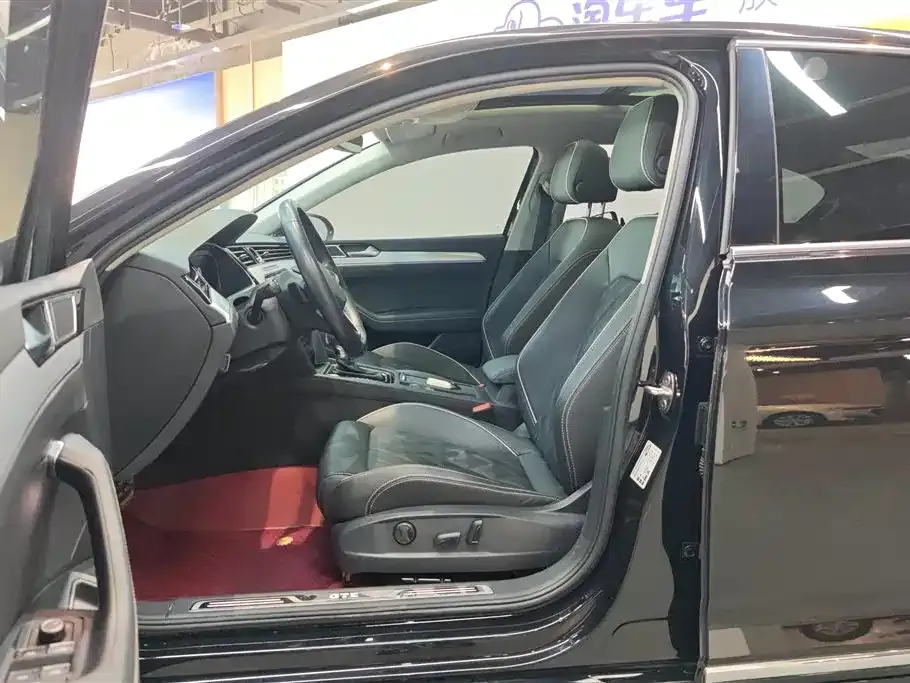 Volkswagen Magotan GTE PHEV 2023 из CN, фото 9