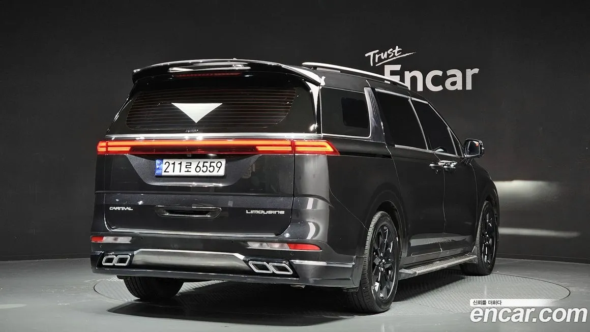 Kia Carnival — фото 2