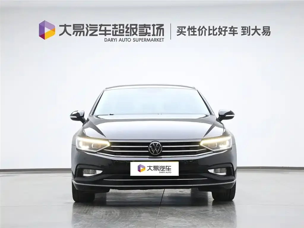 Volkswagen Magotan 2022 из CN, фото 8