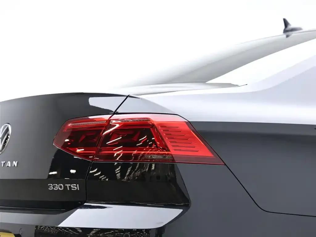 Volkswagen Magotan 2022 из CN, фото 3