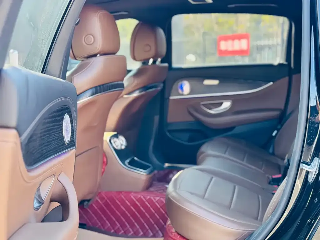 Mercedes-Benz E-Class 2021 из CN, фото 4