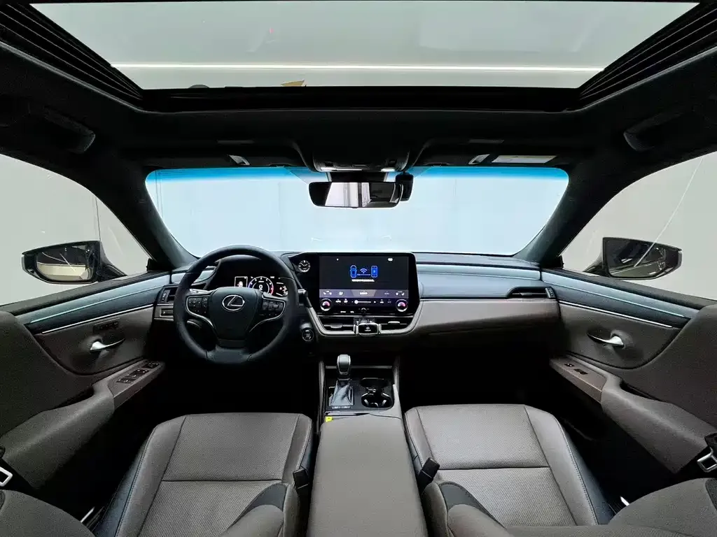 Lexus ES 2025 из CN, фото 10