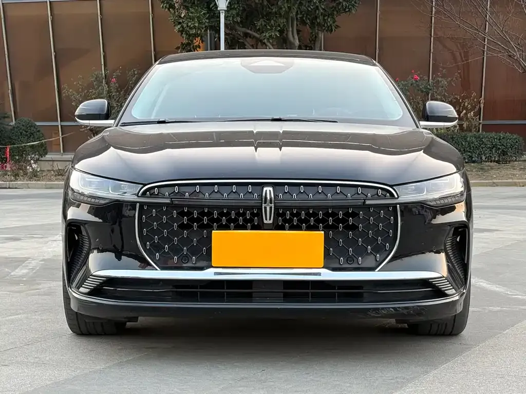 Lincoln Z 2023 из CN, фото 2