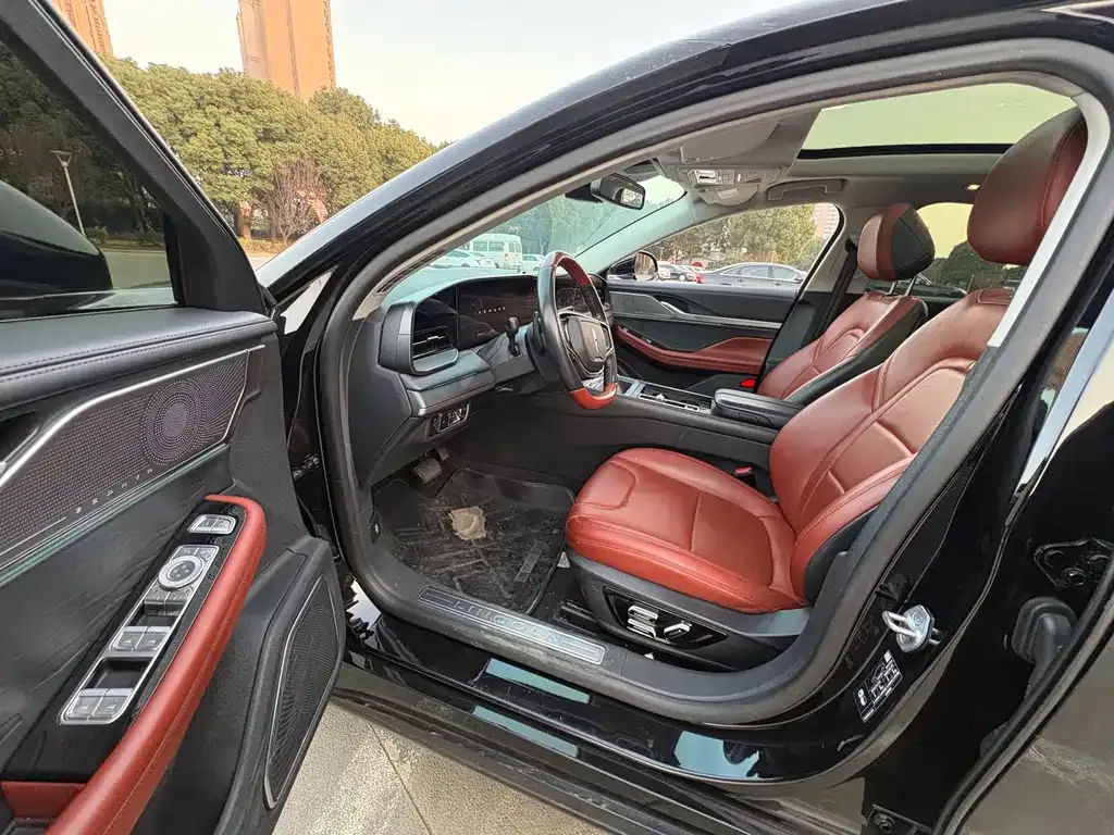 Lincoln Z 2023 из CN, фото 10