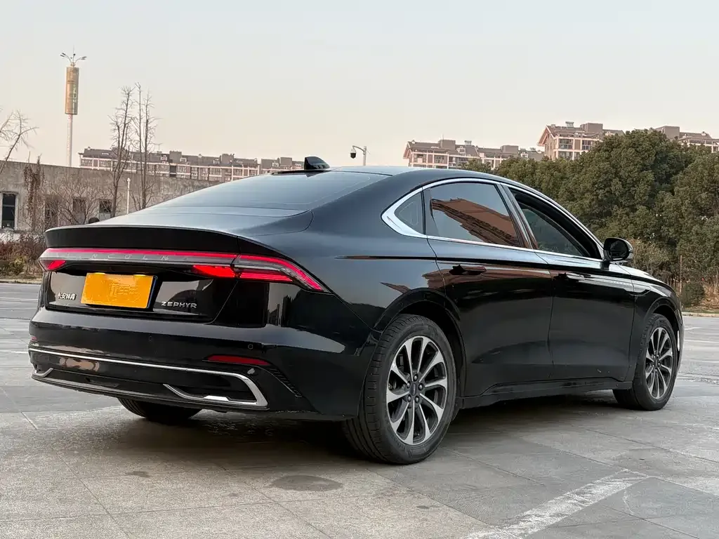 Lincoln Z 2023 из CN, фото 7
