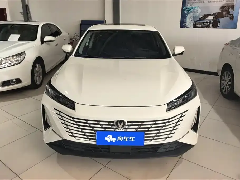 Changan Eado 2024 из CN, фото 7