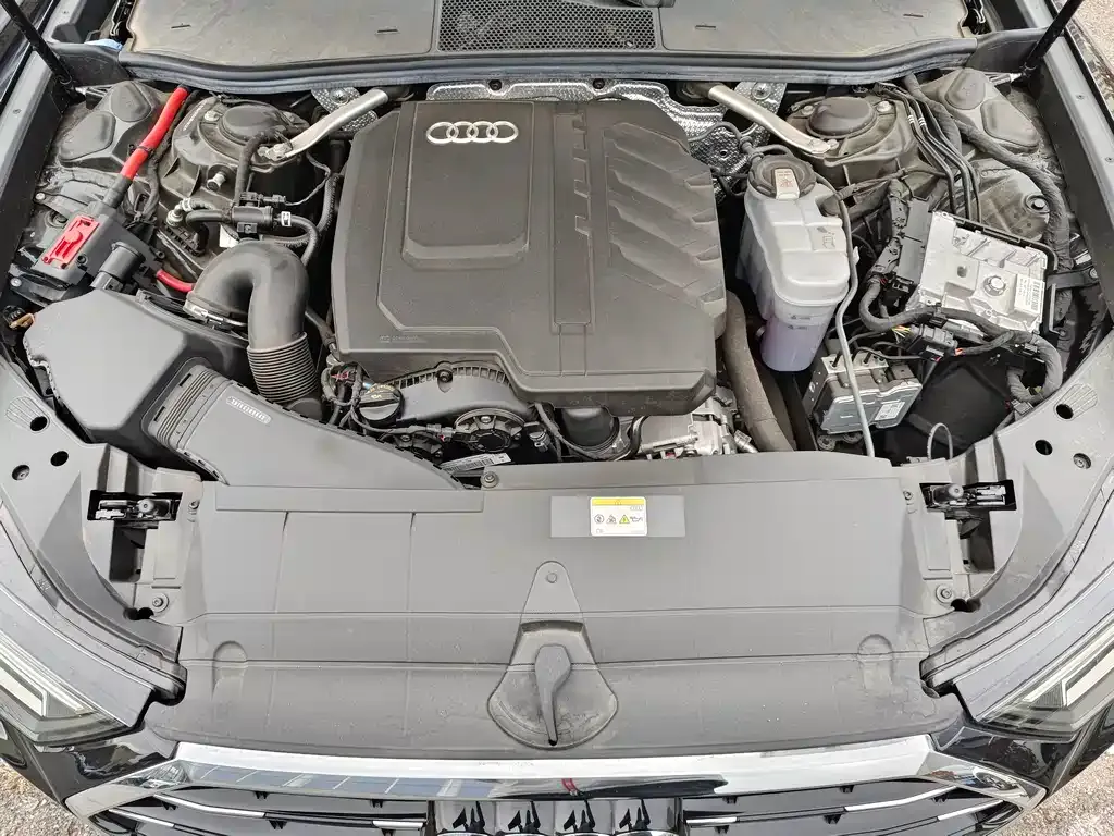 Audi A6L 2024 из CN, фото 10