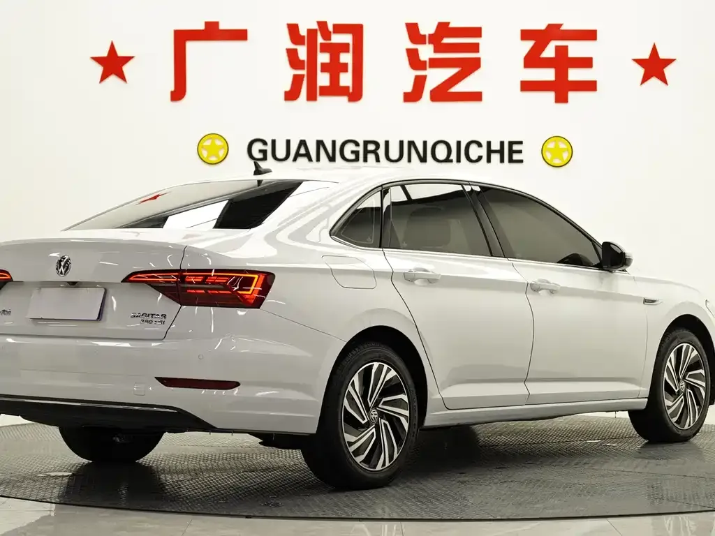 Volkswagen Sagitar 2021 из CN, фото 2