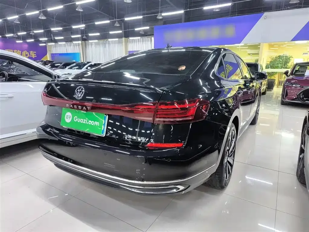 Volkswagen Passat 2025 из CN, фото 2