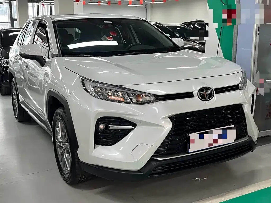Toyota Wildlander 2021 из CN, фото 3