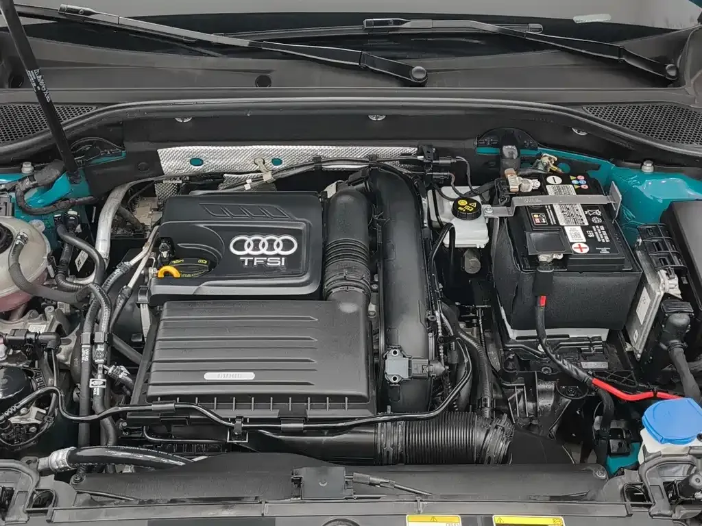 Audi Q2L 2023 из CN, фото 8