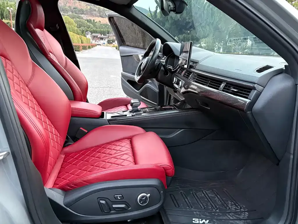Audi S4 2021 из CN, фото 5