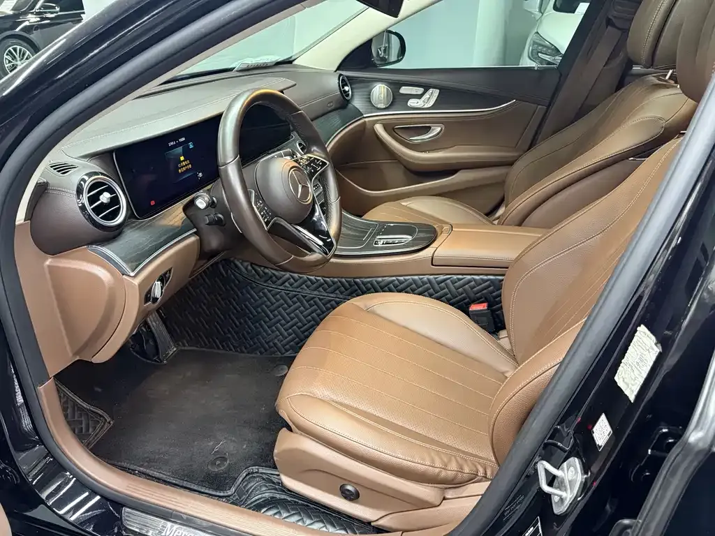 Mercedes-Benz E-Class 2022 из CN, фото 8