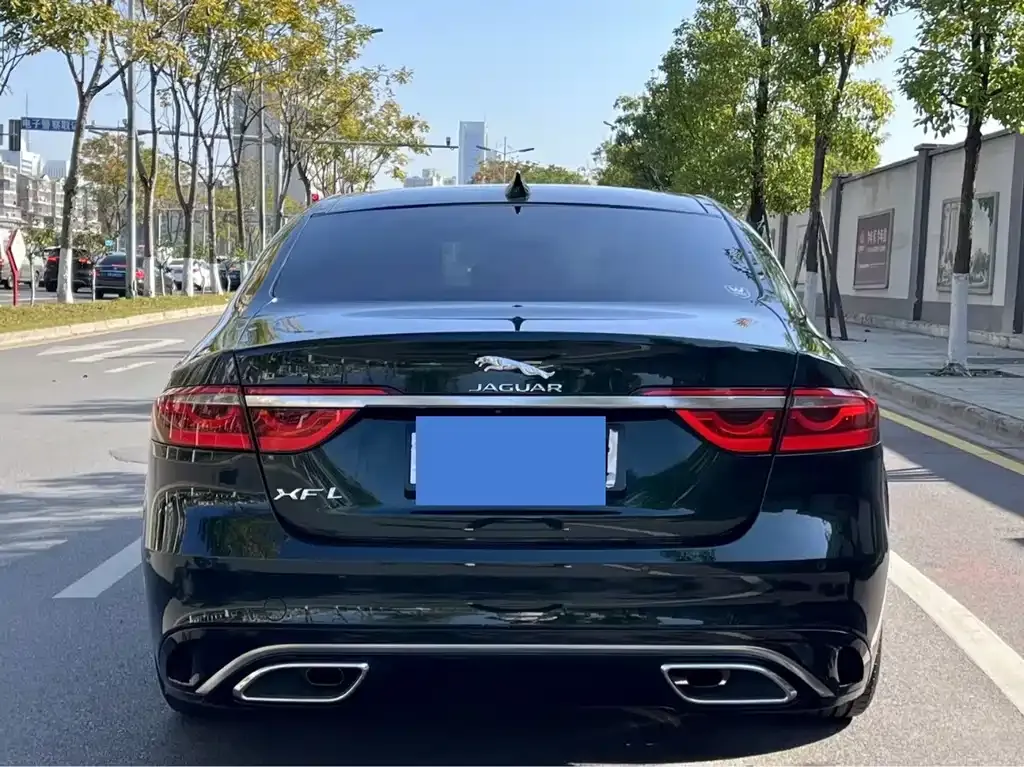 Jaguar XFL 2022 из CN, фото 3