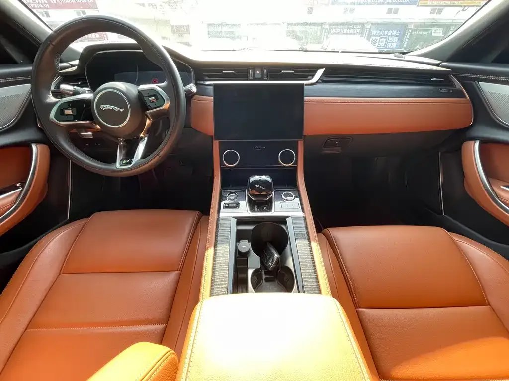 Jaguar XFL 2022 из CN, фото 2