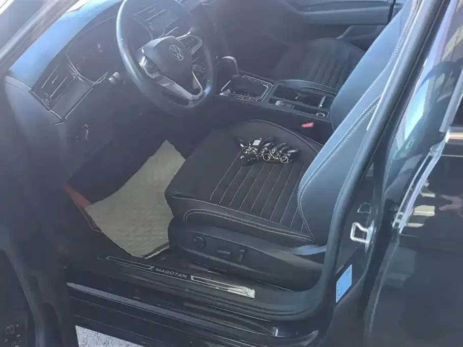 Volkswagen Magotan 2021 из CN, фото 4